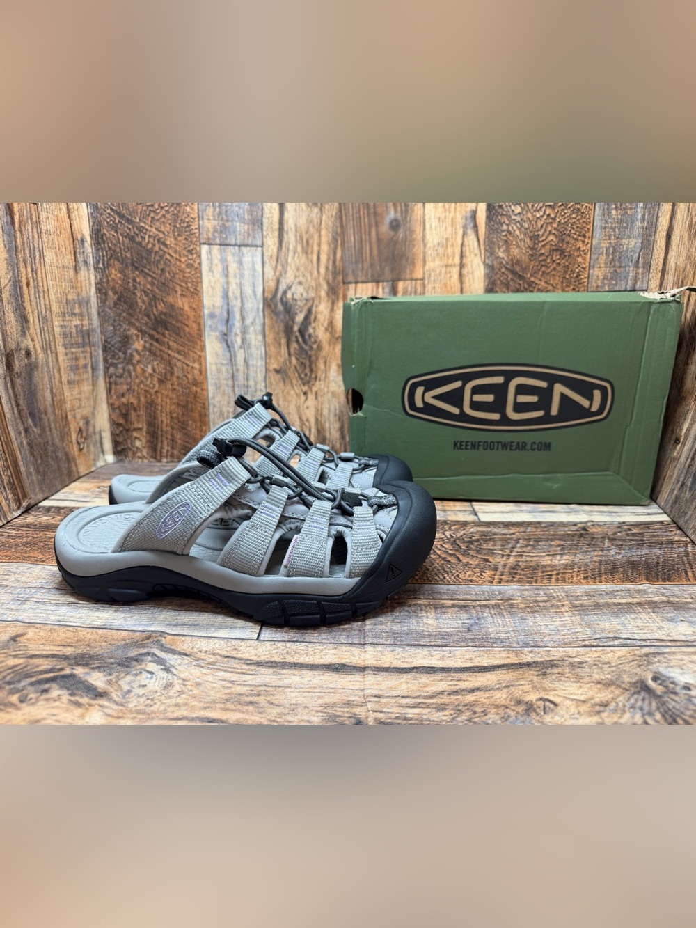 NEW Keen Waterproof Newport Slide Womens Sandals US Size 6